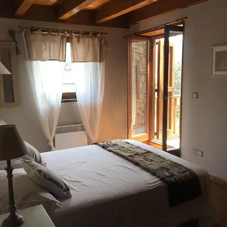 Casa En Residential Con Jardin Y Piscina