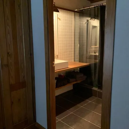 別荘 Casa En Residential Con Jardin Y Piscina