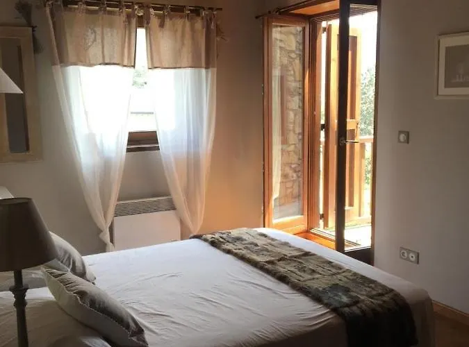 Casa En Residential Con Jardin Y Piscina